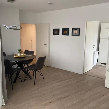 Hindenburg Lejlighed Mönchengladbach